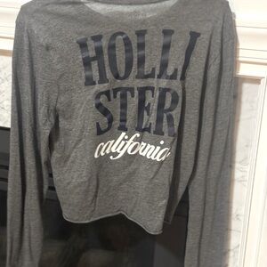 Women’s gray Hollister crop top Size XS